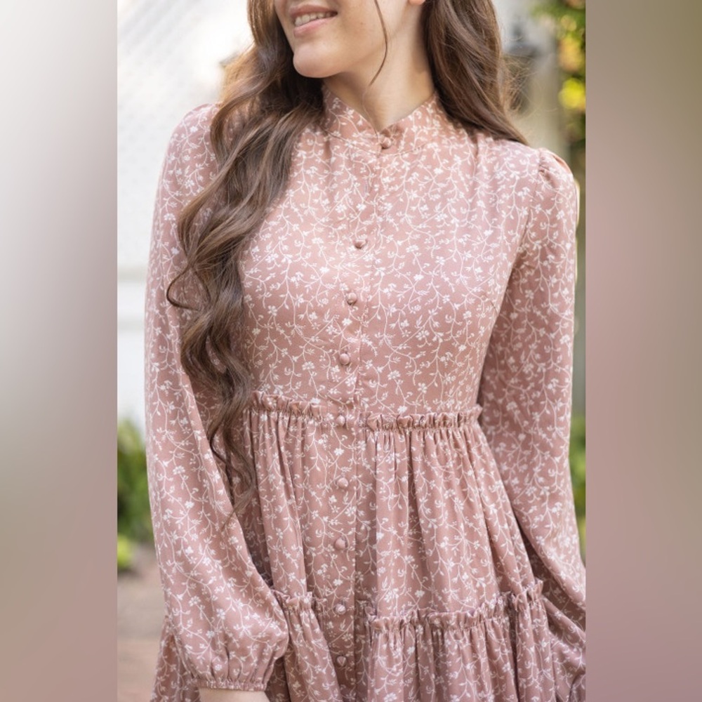 Dainty Jewells Italian Villa dress